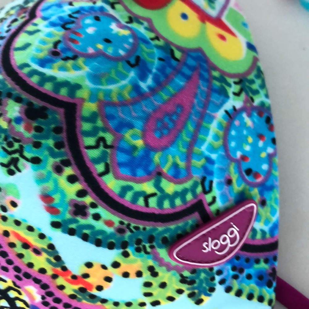 Colorful bikini - Picture 4 of 4